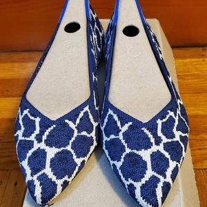 NIB Rothy's Indigo Giraffe Points Sz8.5